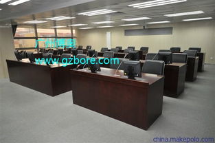 顯示器升降電腦桌 為電腦動畫設(shè)計(jì)師打造高效健康的工作站